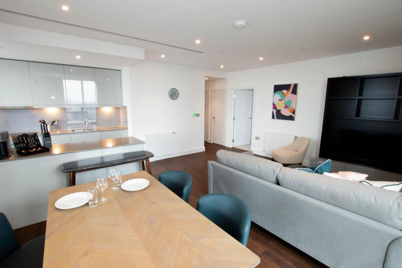 Charles Hope Canary Wharf South Quay Лондон Экстерьер фото